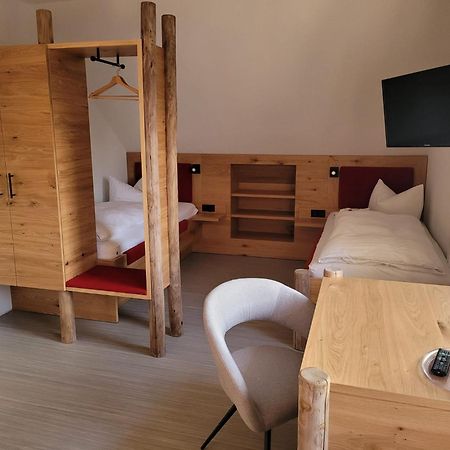 Regenbogenhof Rudelswalde Hotell Crimmitschau Eksteriør bilde