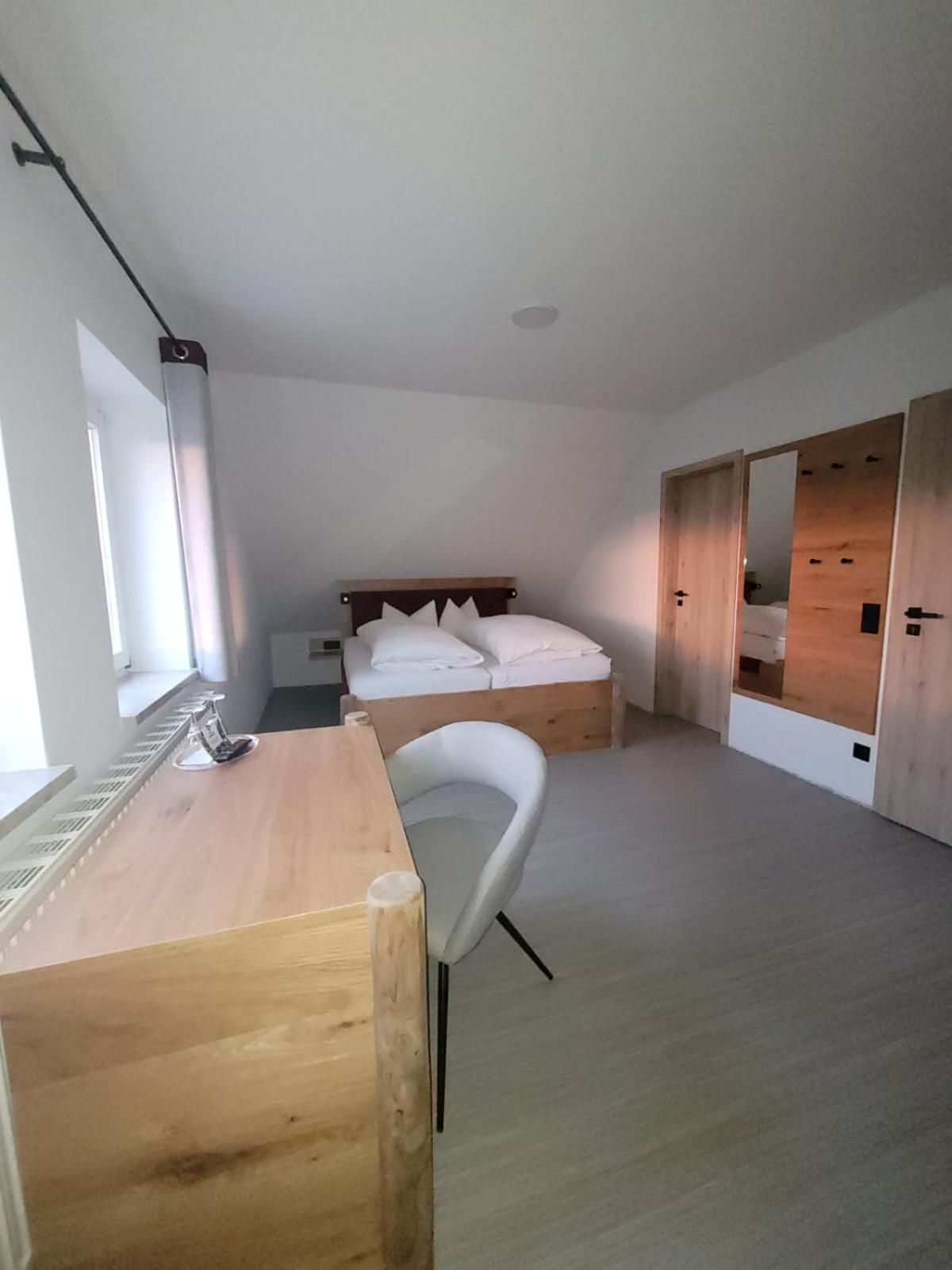 Regenbogenhof Rudelswalde Hotell Crimmitschau Eksteriør bilde